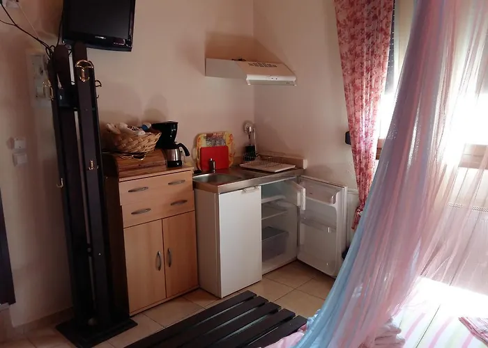 Magda * Skála Marión